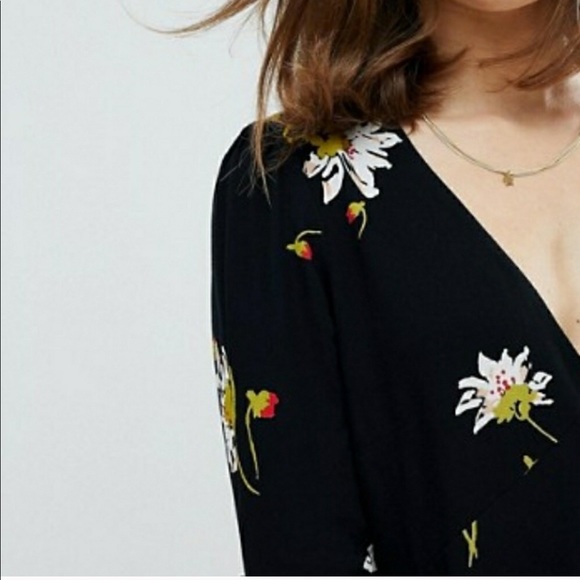 FREE PEOPLE TIME ON MY SIDE FLORAL WRAP MINI DRESS, BLACK, SIZE XS (NWT) - Picture 4 of 8